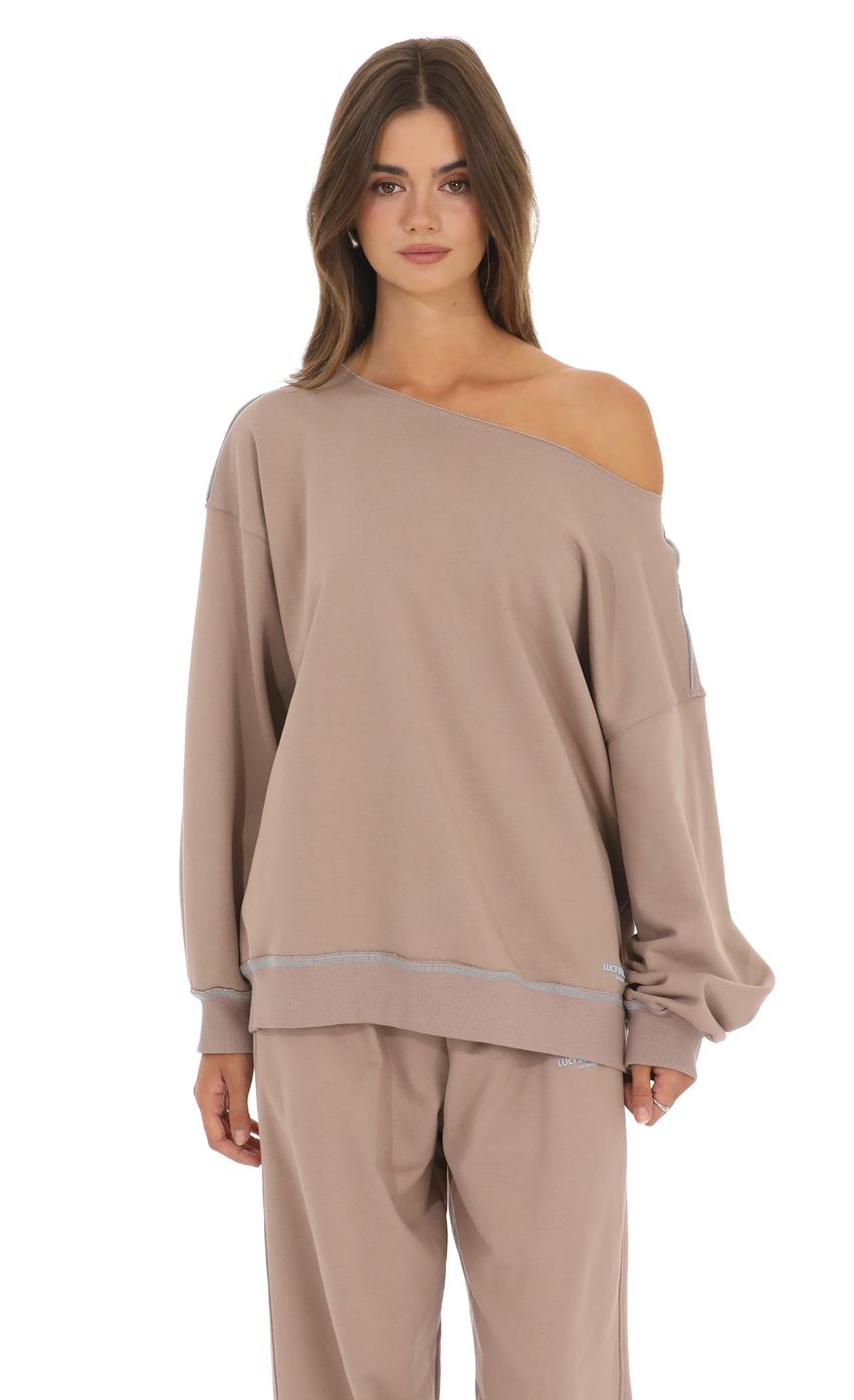 Off-Shoulder Relaxed Top in Taupe